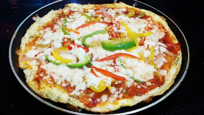 Bread Omelette Pizza