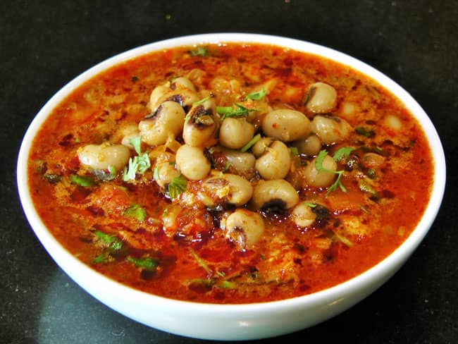 Chavali Chi Bhaji - Marathi Recipe