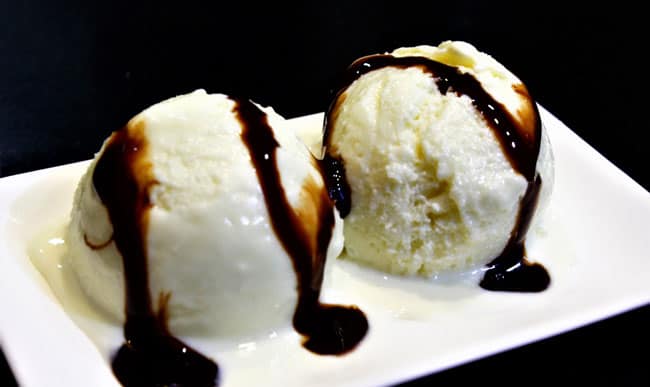Creamy Vanilla Ice Cream - Hindi Recipe