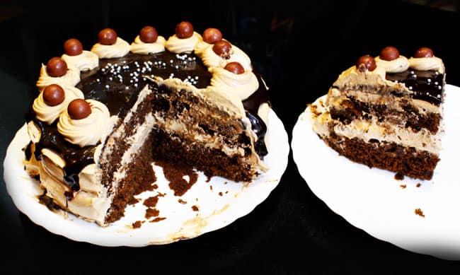 Eggless Chocolate Coffee Cake