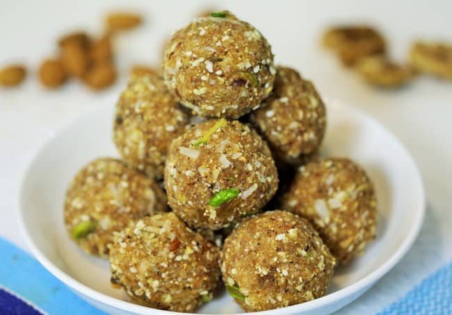 Healthy Dink Ladoo - Marathi Ladoo