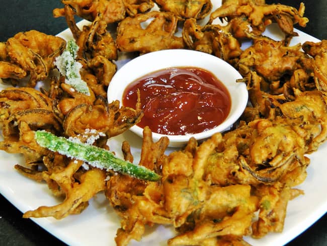 Kanda Bhaji - Marathi Recipe