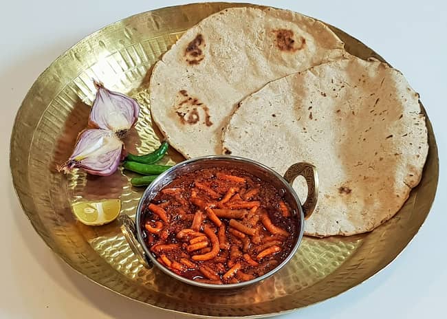 Khandeshi Shev Bhaji - Marathi Recipe