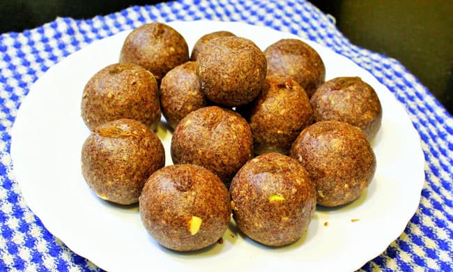 Nachaniche Ladoo - Marathi Recipe