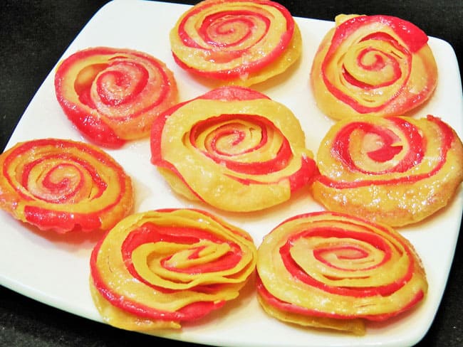 Pakatali Puri - Marathi Recipe