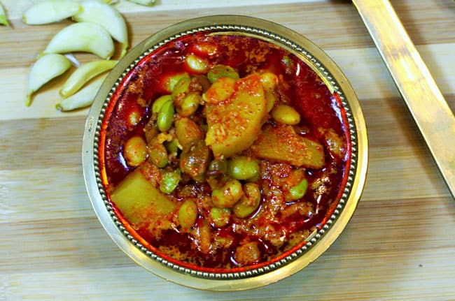 Pavata Batata Rassa - Marathi Recipe