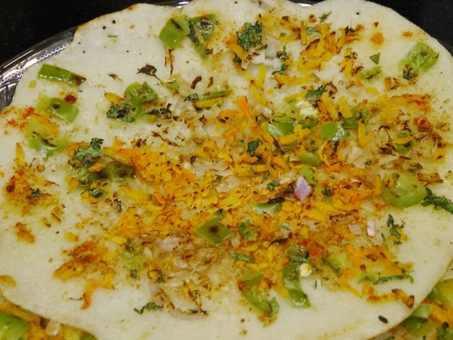 Rava Uttapam