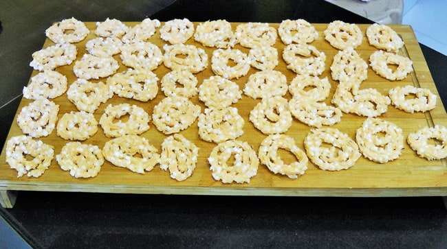 Sabudana Batata Chakali - Marathi Recipe