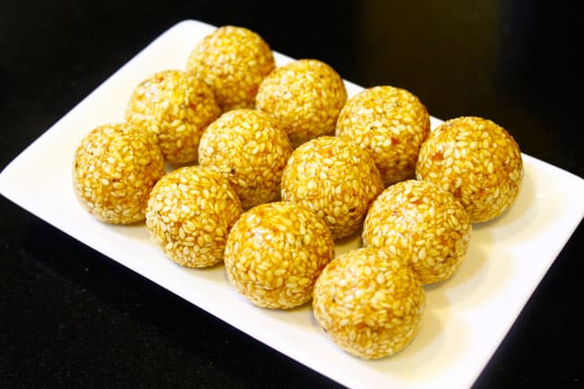 Tilache Ladoo - Marathi Recipe