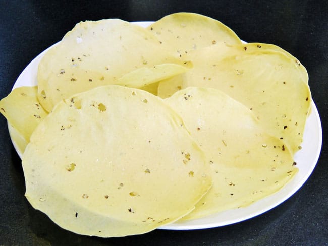 Urad Dal papad - Marathi Recipe