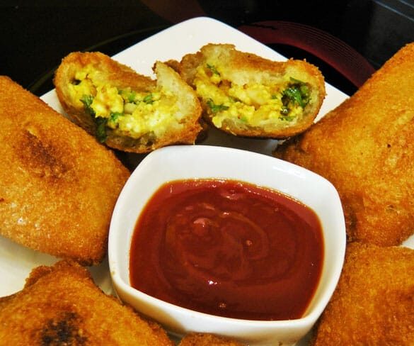 Bread Paneer Pockets