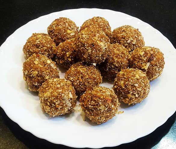 Dinkache Ladoo - Marathi Recipe