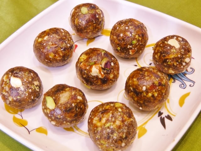 Khajur Ladoo