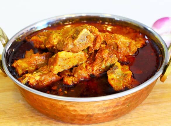 Kolhapuri Mutton Rassa - Marathi Recipe