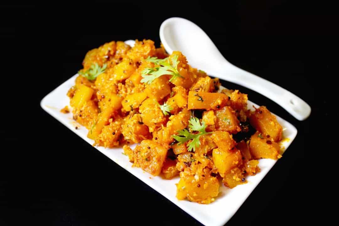 Lal Bhopalyachi Bhaji - Marathi Recipe