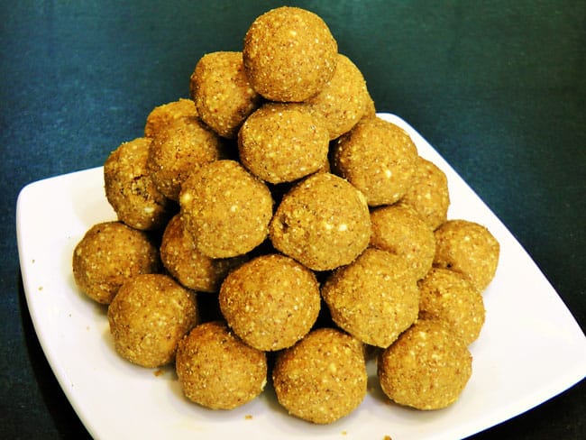 Methiche Ladoo - Marathi Recipe
