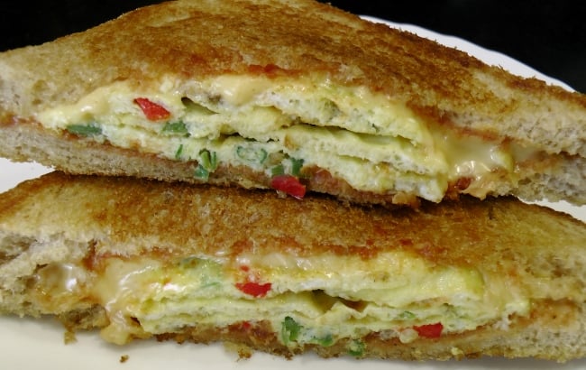 Omelette Sandwich