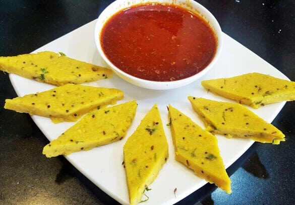 Patwadi Rassa - Marathi Recipe