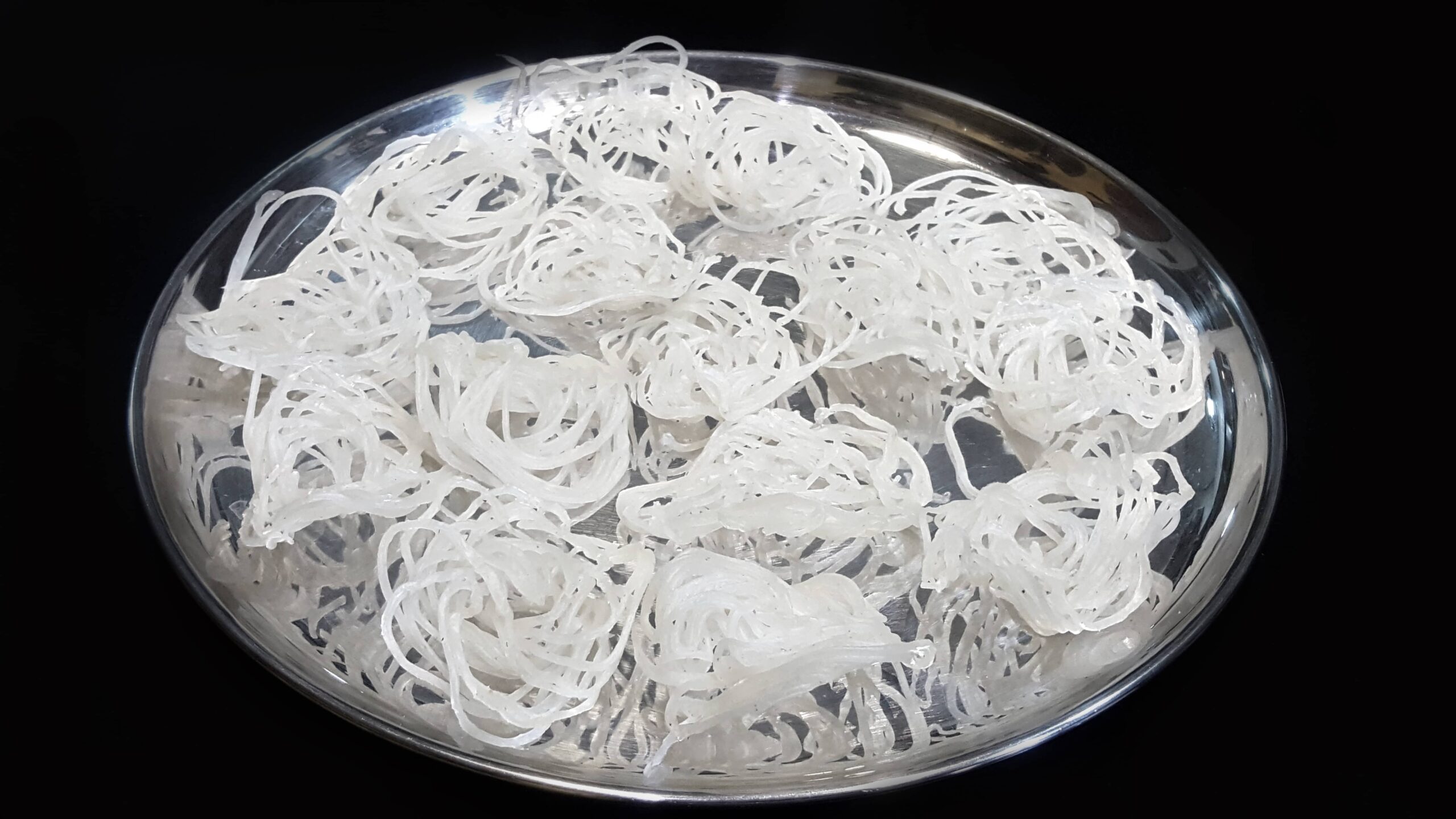 Rava-Kurdai-Marathi-Recipe